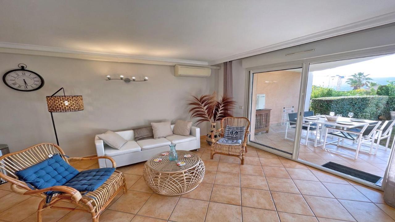 Appartement Les Pins Bleus A8 サント・マキシム エクステリア 写真