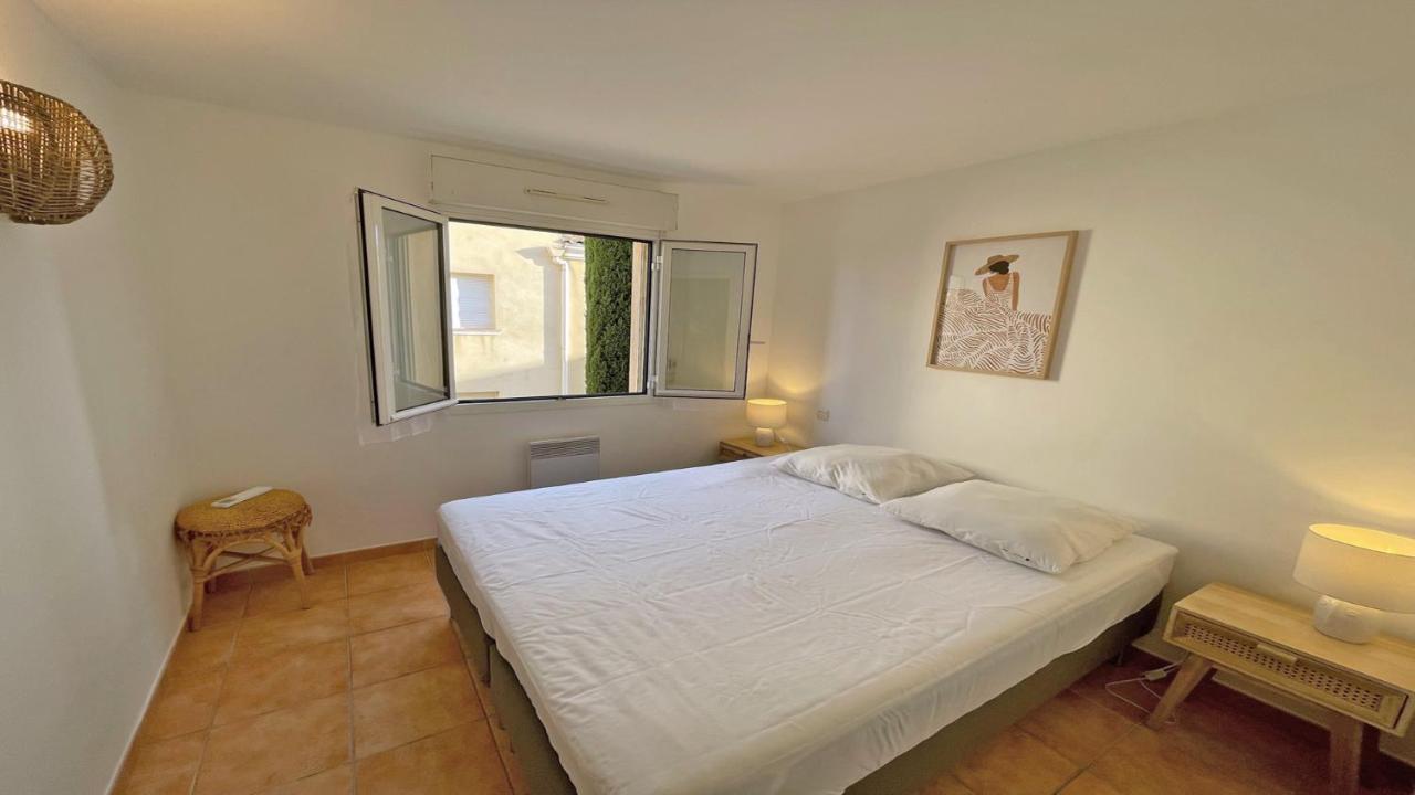 Appartement Les Pins Bleus A8 サント・マキシム エクステリア 写真