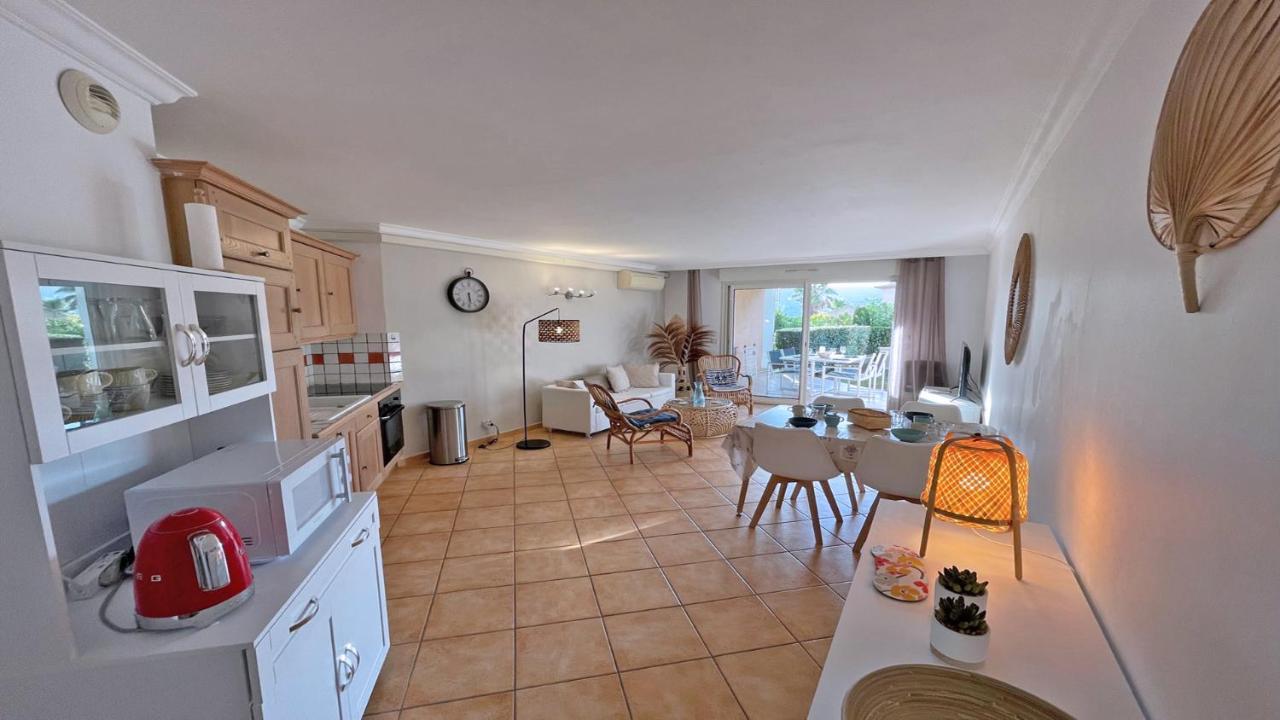 Appartement Les Pins Bleus A8 サント・マキシム エクステリア 写真