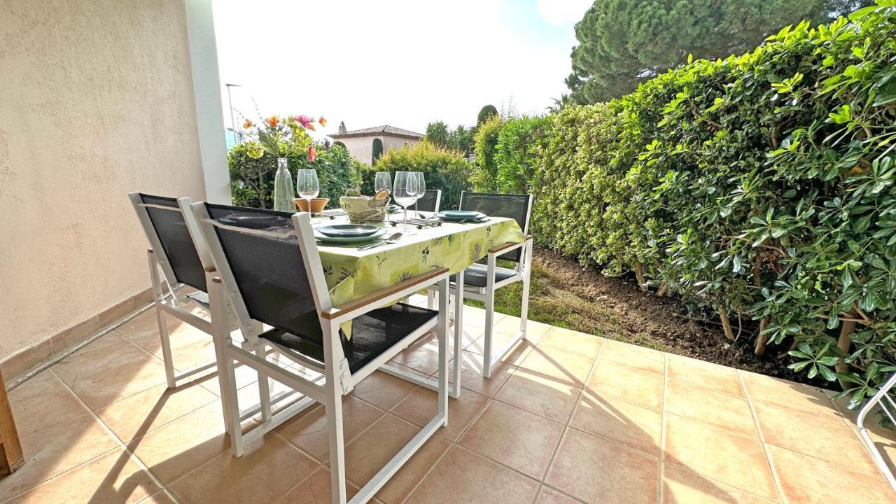 Appartement Les Pins Bleus A8 サント・マキシム エクステリア 写真