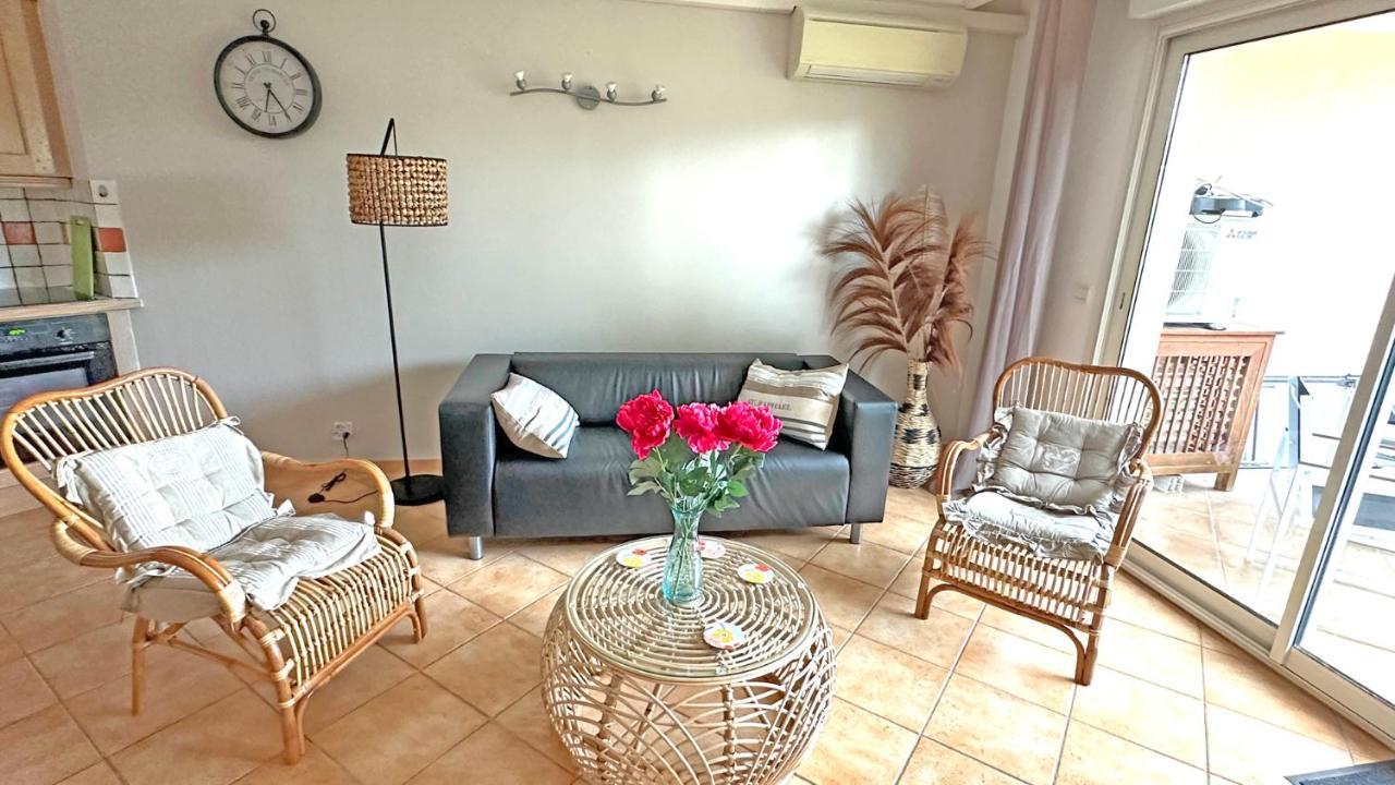 Appartement Les Pins Bleus A8 サント・マキシム エクステリア 写真