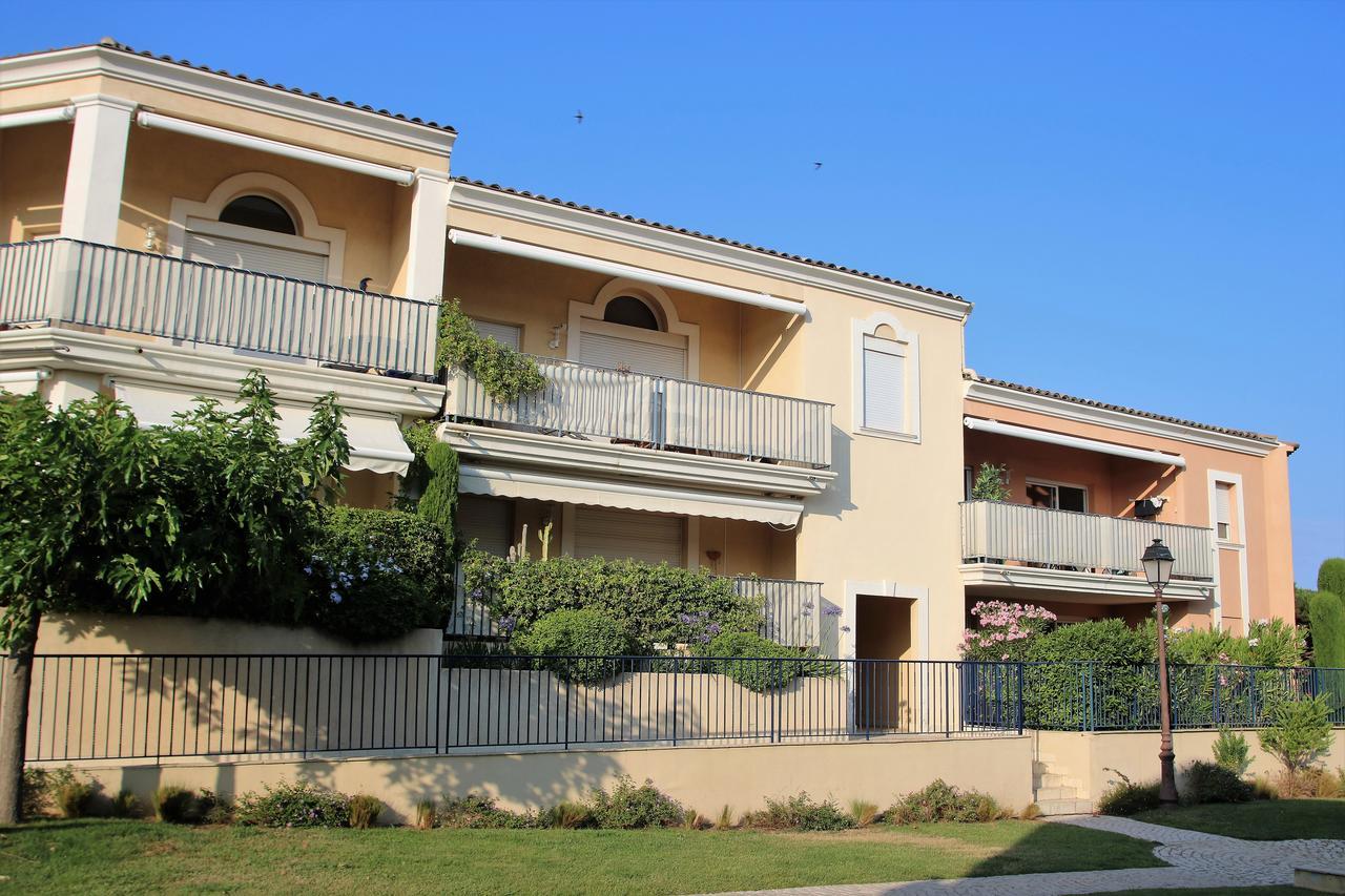Appartement Les Pins Bleus A8 サント・マキシム エクステリア 写真