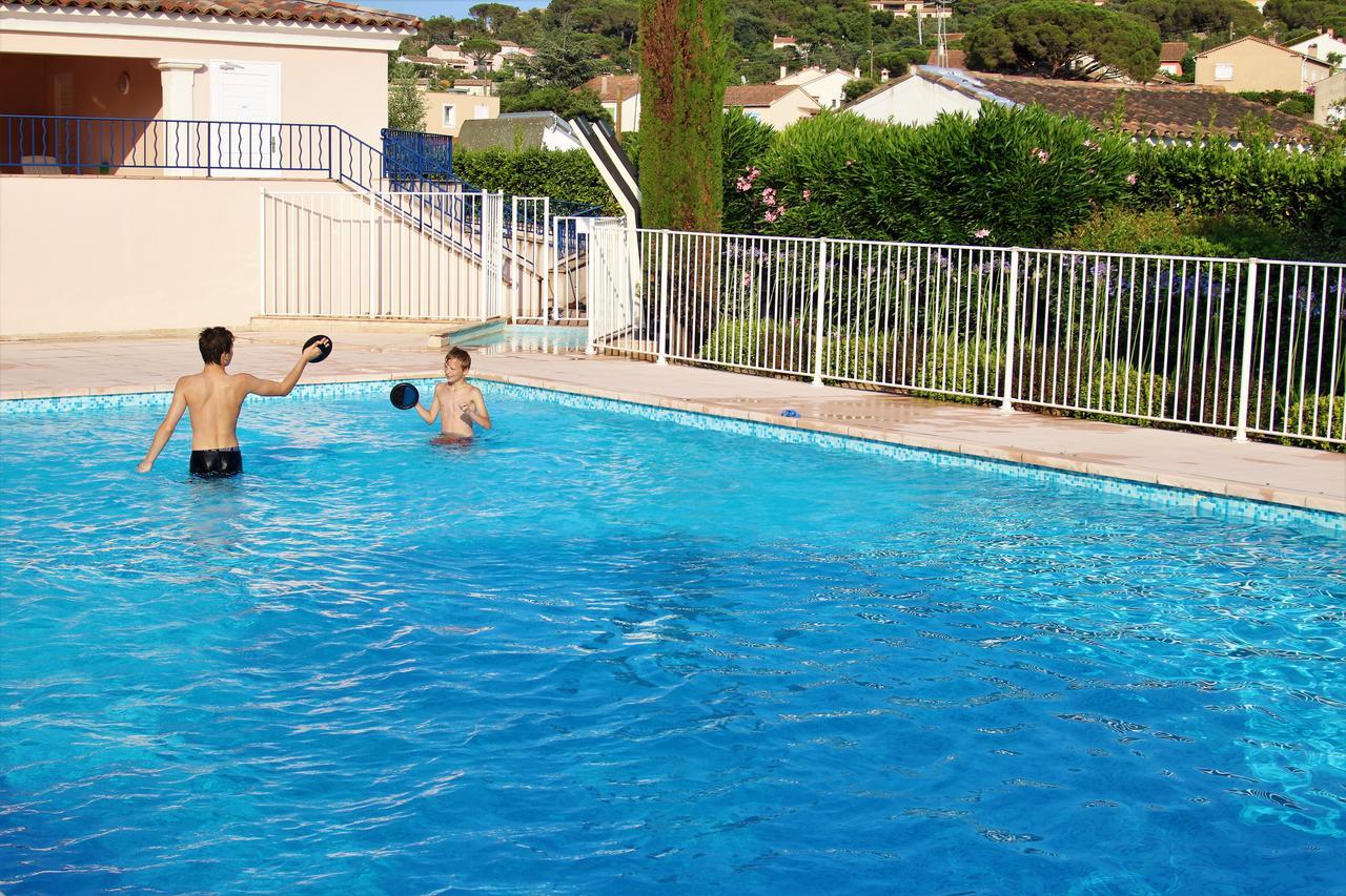 Appartement Les Pins Bleus A8 サント・マキシム エクステリア 写真