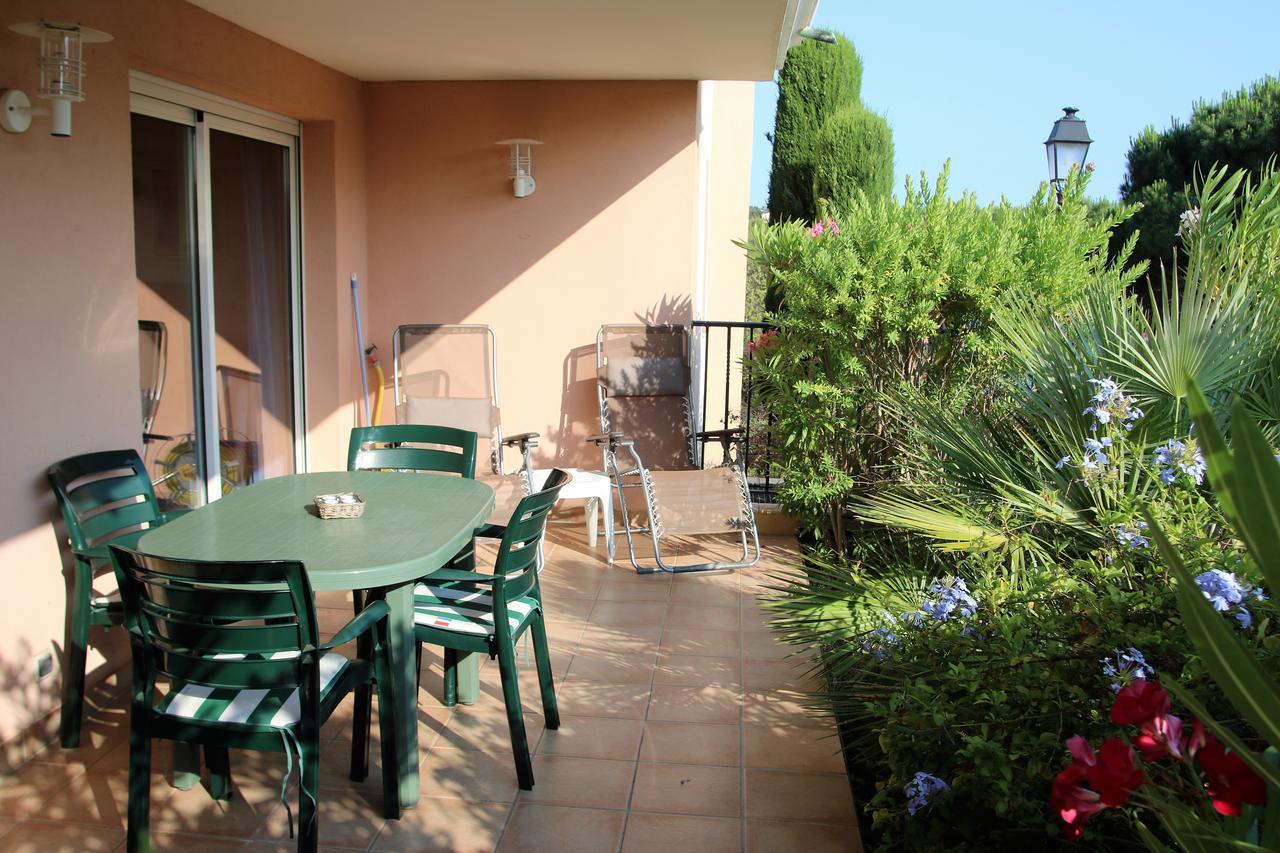 Appartement Les Pins Bleus A8 サント・マキシム エクステリア 写真