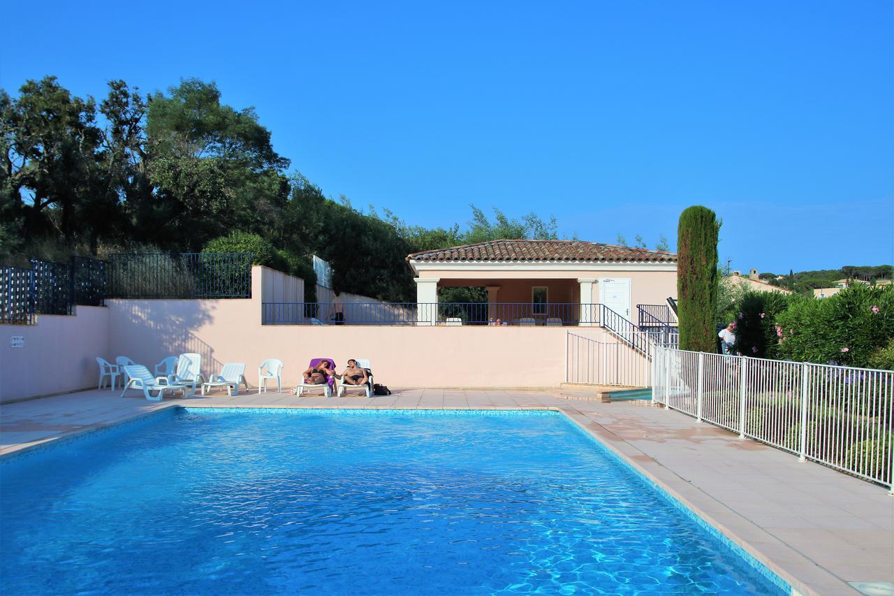Appartement Les Pins Bleus A8 サント・マキシム エクステリア 写真